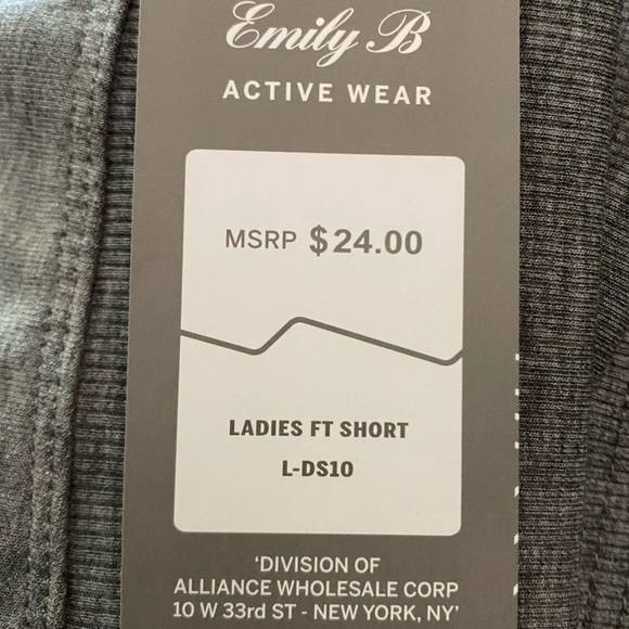 Emily B Active Wear - Picture 4 of 5
